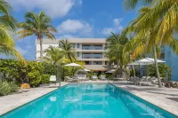 Dolphin Suites & Wellness Curacao