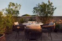 La Fleur Boutique Hotel