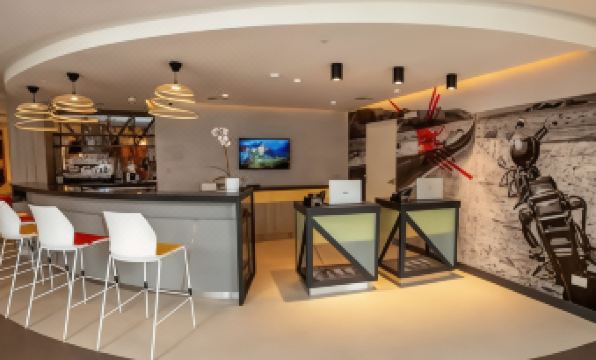 HOTEL IBIS STYLES LIMA BENAVIDES MIRAFLORES