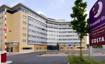 Premier Inn Manchester Airport (M56/J6) Runger Lane South