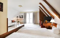 Berghotel Hoher Knochen - balcony