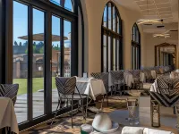 Hotel du Roi & Spa by Sowell Collection Hotele w: Aude