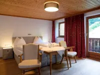 Friedlwirt-Kraftplatz Natur Hotels in Unken
