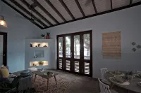 Crash Boat Beach NEWLY REMODELED! 3 Bedroom Casita