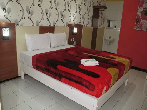 Ria Hotel Jember - Gästehäuser