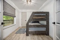 New Listing - Cape Royale Tree House w/ Fire Pit – Direct Lake Access