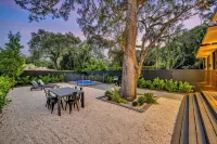 Stunning Tropical Pool House North Miami - New Construction - - Pools