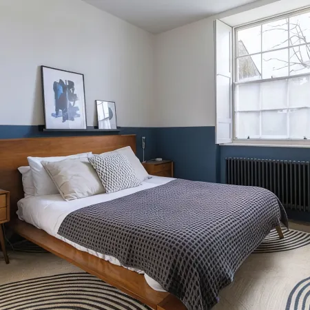 Beautiful, stylish ground floor Georgian apartment
