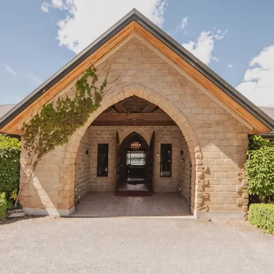 1BR Retreat Self-Contained & Private - Waitaki Hotels near Chameleon Stargazing Booking Office