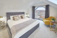 Host & Stay | The Penthouse, Hudsons Yard House - 4-Star