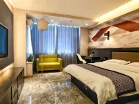 Hongrunxin Apartment (High-speed Railway Station Baonengcheng Branch) - Holiday Apartments