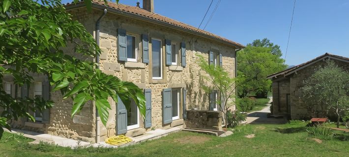 A la Belle Histoire Hotels in Drôme