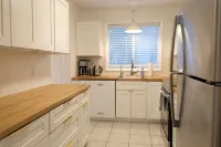 Relaxing Bethany Beach townhome - 1 mile from the beach