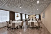Tan Hotel