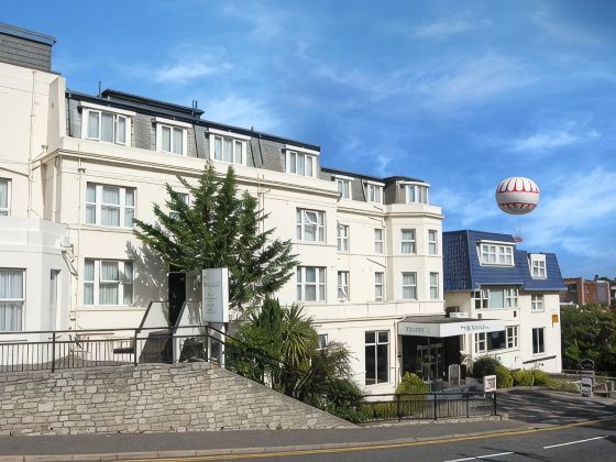 Trouville Bournemouth - OCEANA COLLECTION