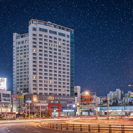 THE SKY HOTEL