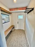 Downtown Ludlow, walk to ski shuttle, room for multiple families, pet friendly! - 4-Star