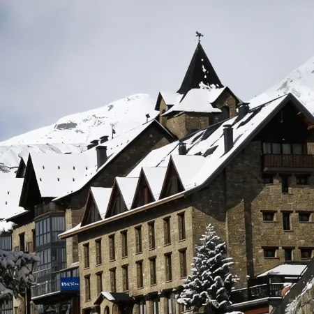 Snö Villa de Sallent 3