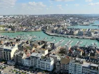 Entre Port & Mer - Spacious 77m2 apartment in Dieppe فنادق في دييب