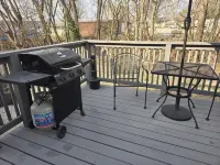 Creekside Cottage. Great Deck! Private! Hotels in Posey County