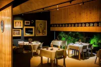 Furnas Lake Forest Living - servizio colazione