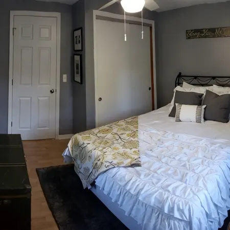 Cozy Cottage Just 5min→Historic Route 66