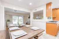 Luxury Modern Retreat! Close to Disney w Jaccuzzi! - Boutique