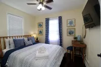 Beachy Bungalow for Family Fun!  Walk to local Beach!