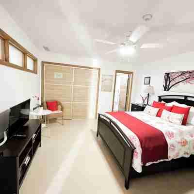Beach-Front Apartment With Amazing View Rooms