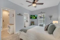 Beautiful 1 bedroom/1 bath unit in Downtown Clermont at Lake Minneola