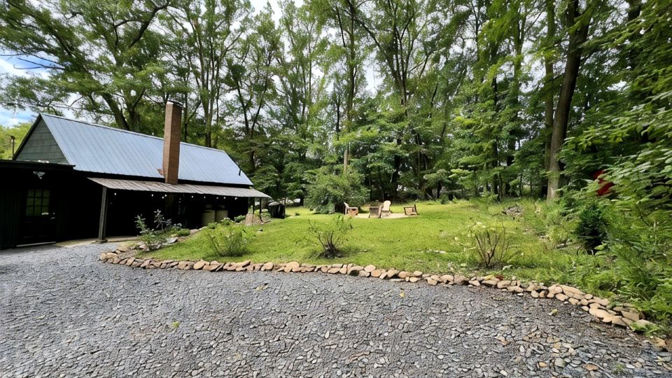 Hooting Haus - Hot Tub - Fire Pit - Cabin Retreat