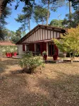 Maison Dans Residence Calme Avec Piscines Pres VIE Animee - Homestays