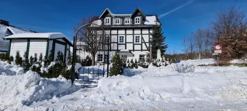 Half-timbered house Korntenne, max 8 people, or 2 apartments separately - 3 tähden