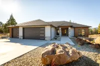 Modern family home with game room, at the Runnning Y Resort. - 4-Star