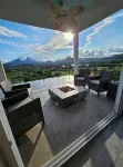 Volcano & Lake View home with swimming Pool- 4 bds, sleeps 11 people - Wifi