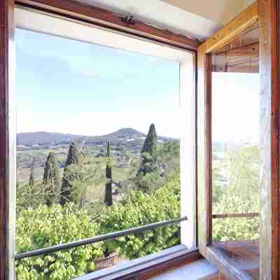 Apartment With View - Right in City Center Others