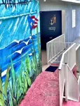 Beautiful, spacious house 9 minute drive to beach with electric generator