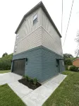Introducing "ElevateVR Living" Your New Baton Rouge 3 Story Retreat Sleeps 14