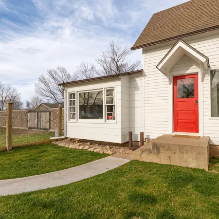 Swisher Farmhouse @ Granny Flats