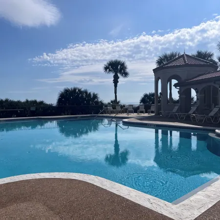 Oceanfront Tranquility in Surf Club, Intracoastal Access, pools, gym, hot tub