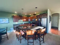 C17 Home by pool & Gorge shuttle - 4-Star