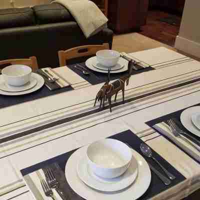 Trinity:  Ski Access  Great Guest House-Recently Upgraded! Dining/Meeting Rooms