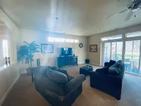 C17 Home by pool & Gorge shuttle - 4-Star