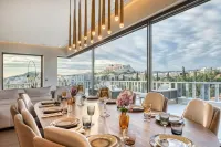 The One Acropolis - Kitchens