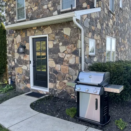 Charming Farmhouse In Quarryville,PA