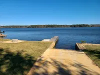 Emma's View On Lay Lake<br>SUMMERTIME ON LAY LAKE IS THE BEST!!☀️ - 4-Star