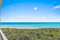 ✨Oceanfront🌊 Breathtaking View🏖️ Central Location📍 Pool🏊‍♂️ Modern Elegance✨ - Homestays