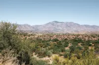 Cozy, quiet getaway in the high desert, 10 miles to Roosevelt Lake - 3-Star
