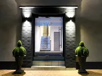 No.10 Preston Hotels in Preston