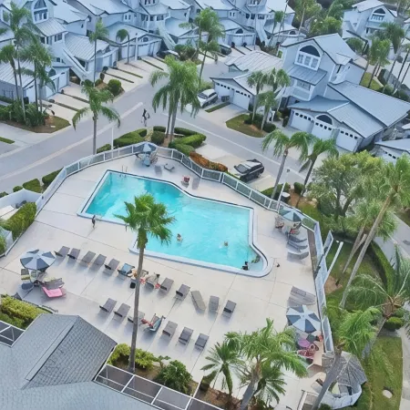 Gulf & Bay Club Bayside, 1st Floor, CLEAN, 5 STARS & EXCELLENT REVIEWS!